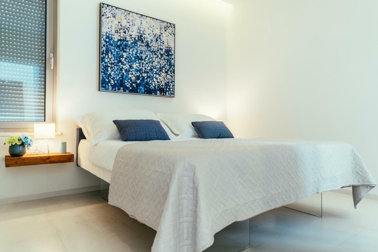Unique Luxury Designers Apartment Right Next To The Beach Sukošan Exterior foto